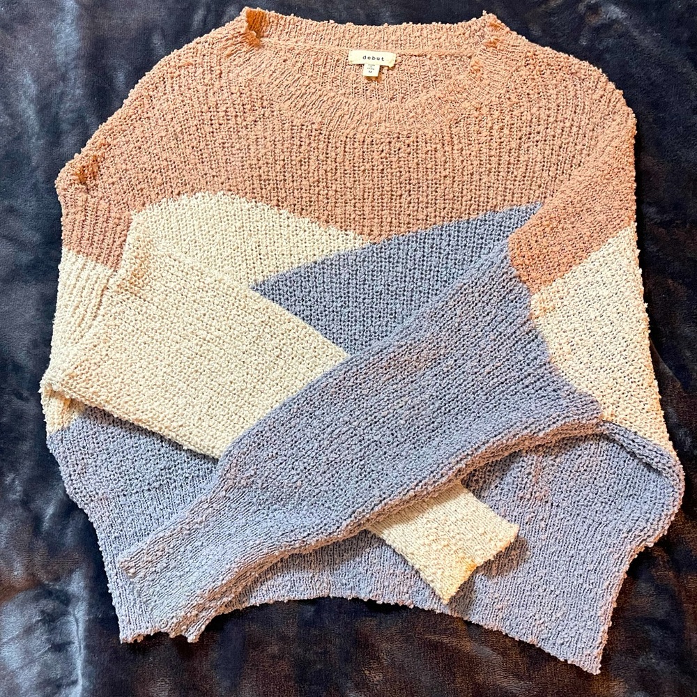 M debut crop top sweater